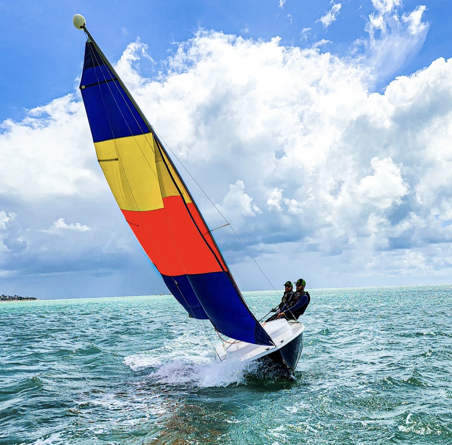 Oráculo Escola de Vela
